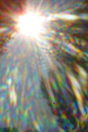 http://www.camerahacker.com/EOS_Pin-Hole_Lens/Sun_Flare.jpg