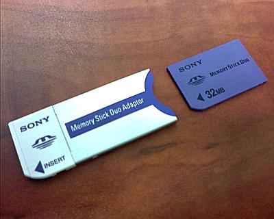 Sony MSACM2NO Memory Stick Duo Ersatzadapter in Standard Slots 